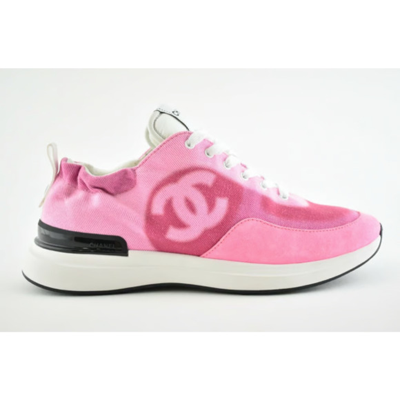 Chanel 21S Neon Pink Denim Suede CC Logo Lace Up Low Top Trainer Sneaker 39.5 - Picture 2 of 12